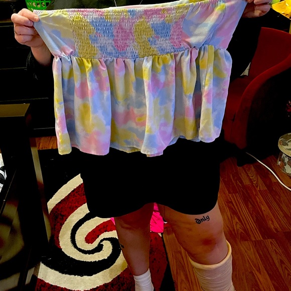 SHEIN Curve Rainbow Mini Crop Top - Picture 2 of 3